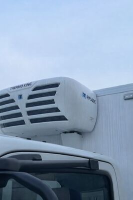 Unidad de refrigeración de camión Thermo King RV580E con 12V24V DC, deshielo de gas caliente y sistema de espera ligero